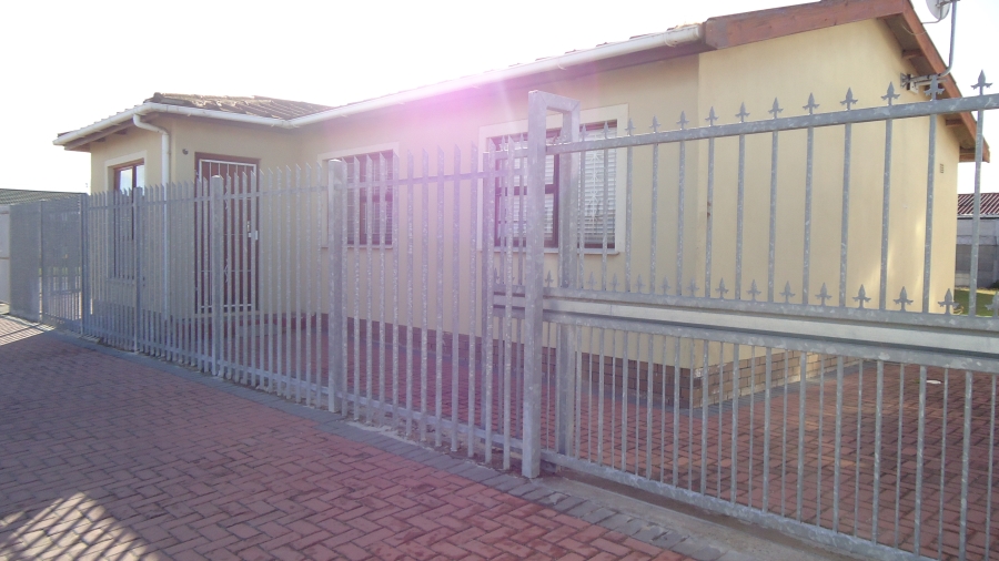 3 Bedroom Property for Sale in New Macassar Western Cape